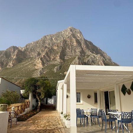 B&B Sicilia In Versi กุสโตนาชี ภายนอก รูปภาพ